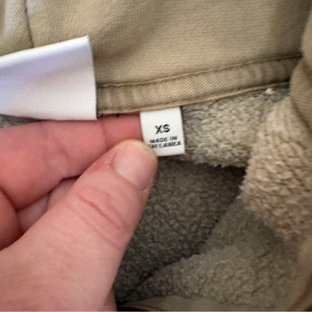 Aritzia TNA Cozy Fleece Sweatfleece Boyfriend Fit Zip Hoodie Tan Size XS - Picture 8 of 14